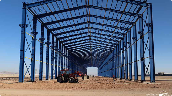 Steel frame of the Arand Lenjan Steel plant building under construction